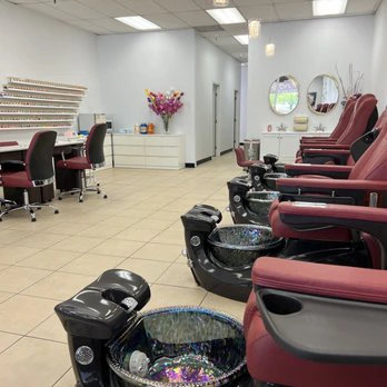 Interior of Luxe Nails Lounge in Oceanside